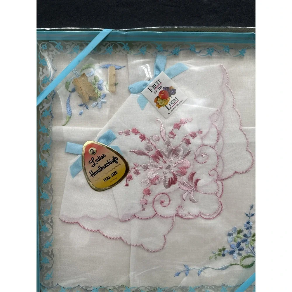 Fruit of the Loom new box